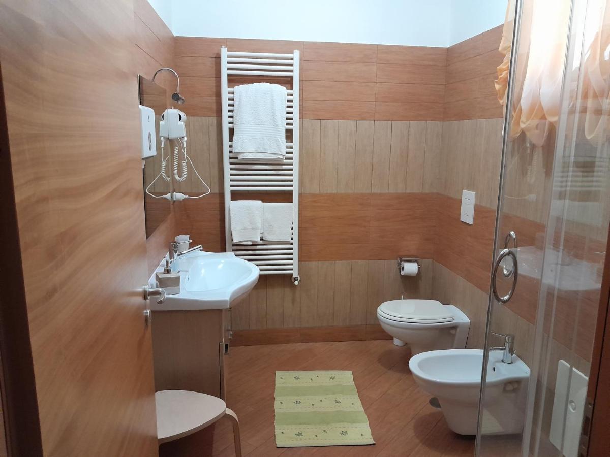 Affittacamere Certe Notti Sala Consilina Luaran gambar